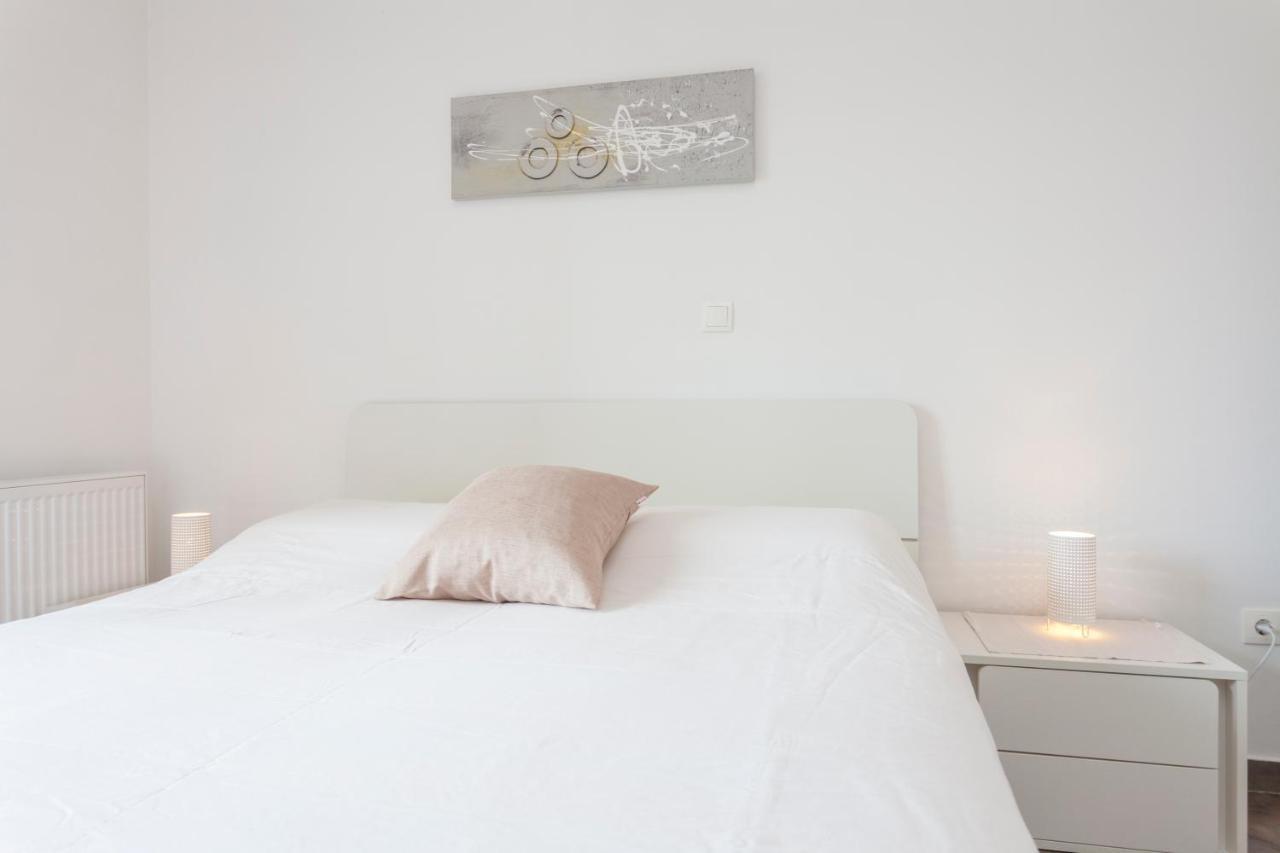 מאקרסקה Apartments & Rooms Alagic מראה חיצוני תמונה