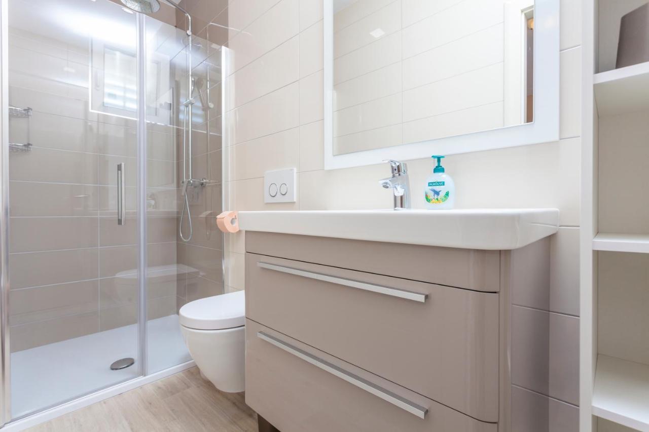 מאקרסקה Apartments & Rooms Alagic מראה חיצוני תמונה