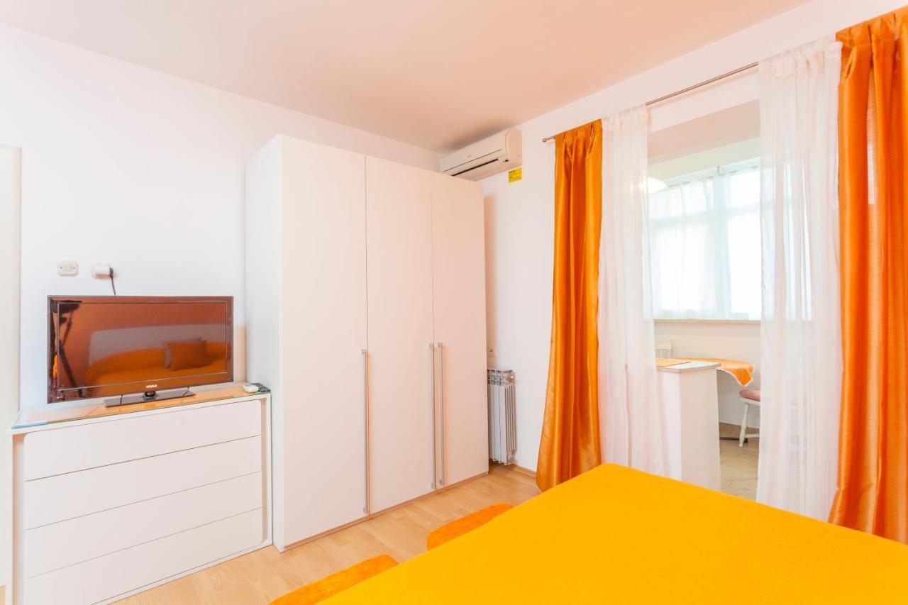 מאקרסקה Apartments & Rooms Alagic מראה חיצוני תמונה
