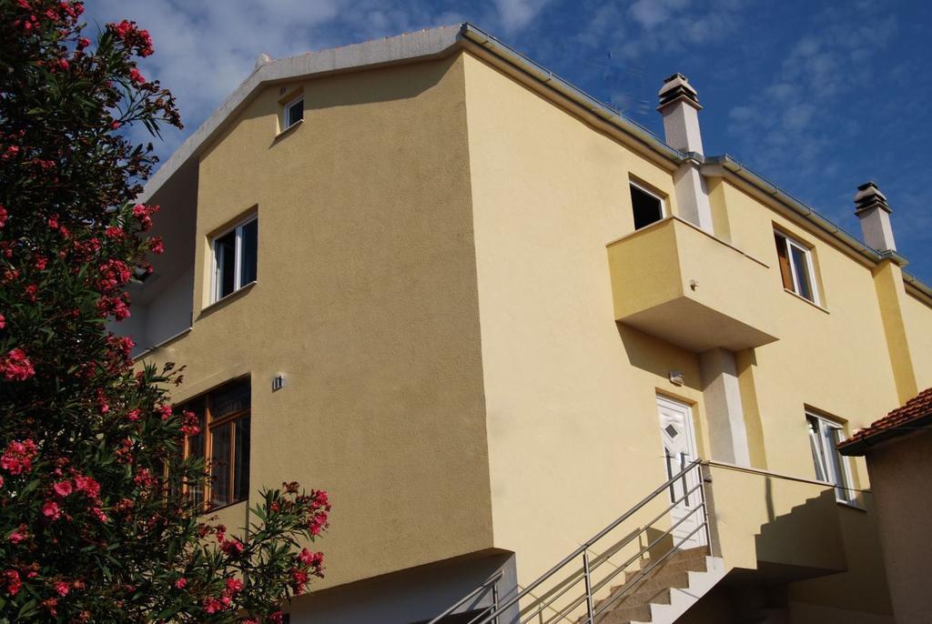 מאקרסקה Apartments & Rooms Alagic מראה חיצוני תמונה